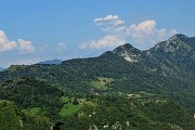 58 Da sx Pizzo Cerro, Castel Regina, Monte Foldone